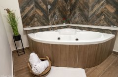 אחוזת האלונים 37