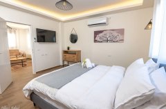 אחוזת האלונים 15