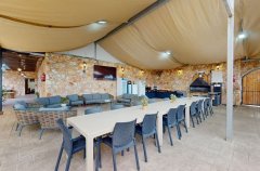 אחוזת האלונים 7