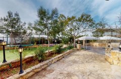 אחוזת האלונים 19