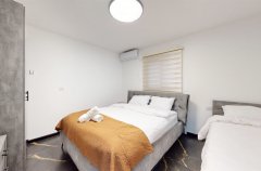 אחוזת האלונים 30