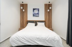 אחוזת ניל 11