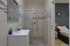 וילה אחוזת שושנים בוטיק 24