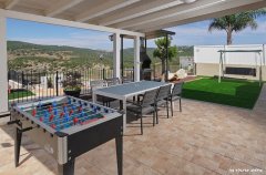 וילה אחוזת שושנים בוטיק 13