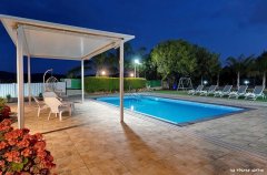 וילה אחוזת שושנים בוטיק 42