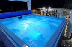 וילה אחוזת שושנים בוטיק 47