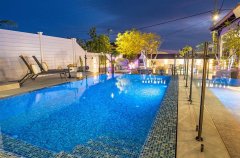 וילה פלואולס 13