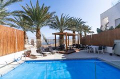 וילאליס על הים 1