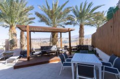 וילאליס על הים 10