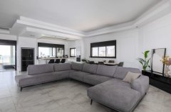 פנטהאוז מרינה 19